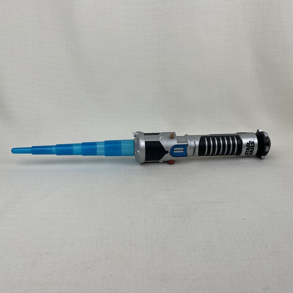 Vtg Star Wars Tiger Electronic Blue Yoda Light Saber 2000 Lucas films inc Read!